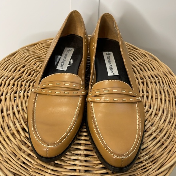 NWOT Etienne Aigner Butterscotch Pointed Almond Toe Loafers - Picture 3 of 11